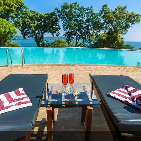 Welcombe Hotel Trincomalee Exteriör bild