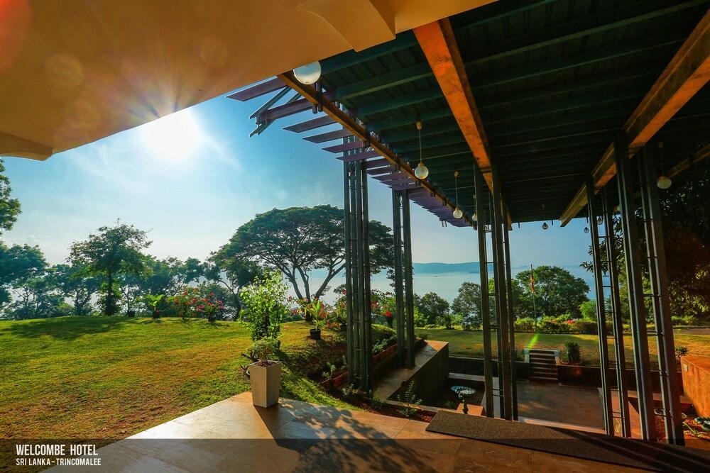 Welcombe Hotel Trincomalee Exteriör bild