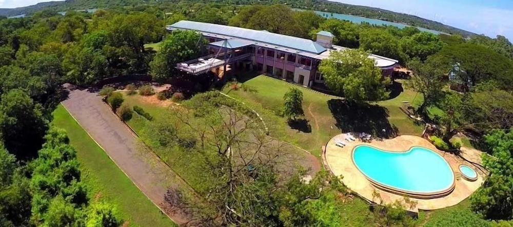 Welcombe Hotel Trincomalee Exteriör bild