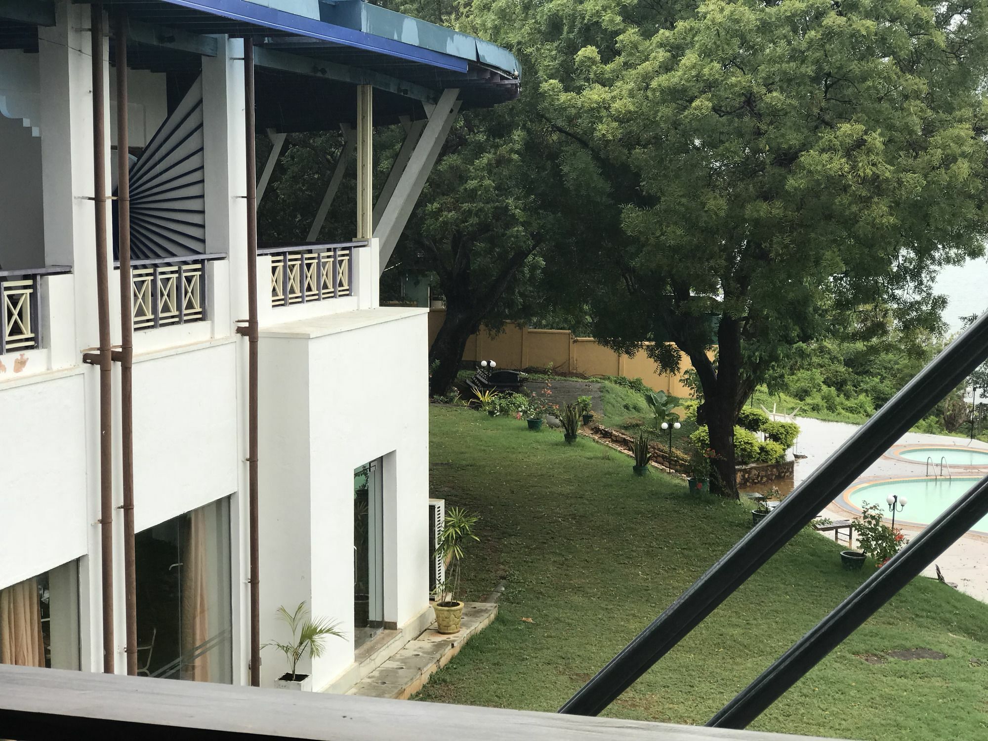 Welcombe Hotel Trincomalee Exteriör bild